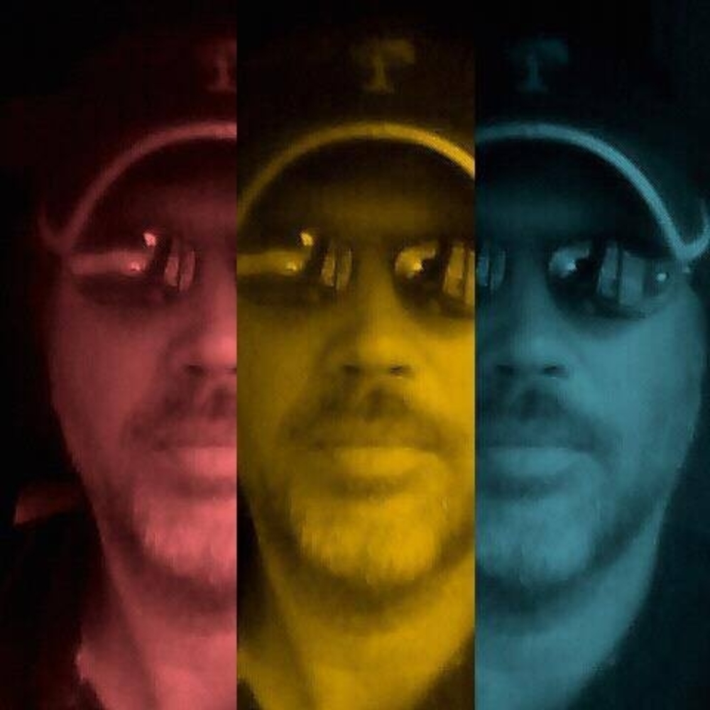 Meet your Posher, Mark